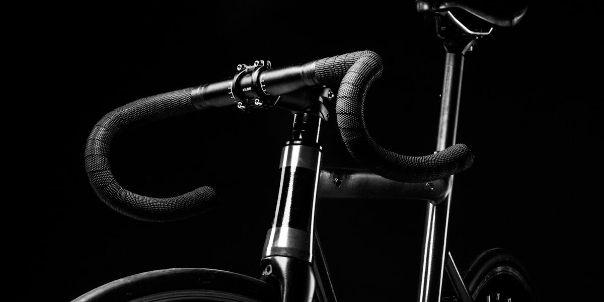 How to Follow Friends on Zwift