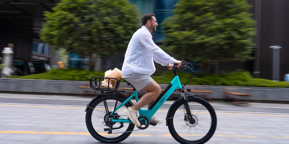 Electric bike for eco-conscious urban commuting